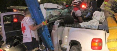 Hermano del súper delegado Victor Castro choca contra puente peatonal