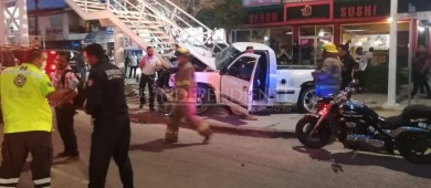 Hermano del súper delegado Victor Castro choca contra puente peatonal