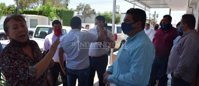 Bloquean acceso a Dirección de Finanzas con personal ajeno al Congreso