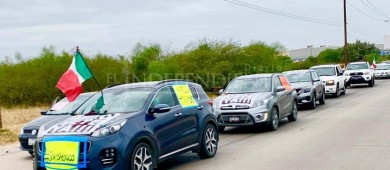 Realizan en La Paz, 3era marcha contra del presidente de México