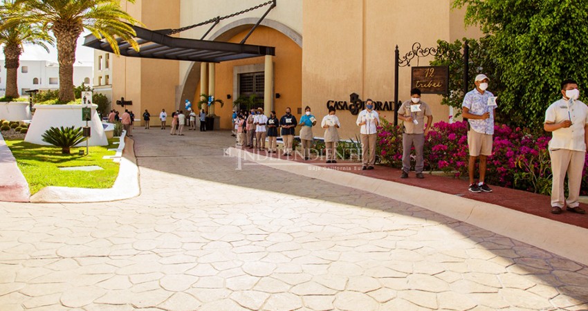 Continúa apertura de hoteles y restaurantes en Cabo San Lucas 