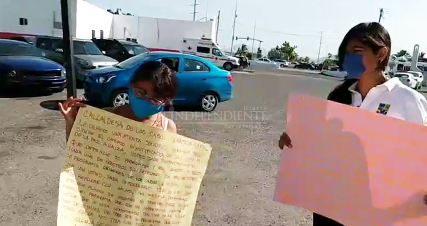 Temen productores represalias en su contra por manifestar su apoyo a la ex coordinadora de Fomento Económico  