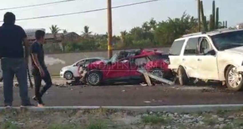 Múltiple accidente en Corredor Turístico de Los Cabos 