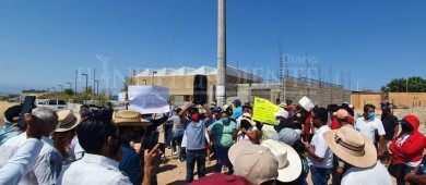 Protestas acompañan a AMLO durante su gira por Los Cabos