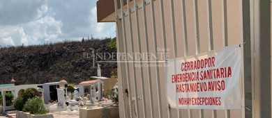 En el abandono panteón Jardines del Recuerdo en La Paz