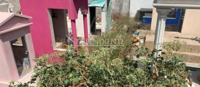 En el abandono panteón Jardines del Recuerdo en La Paz