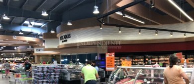 Negocios no deben permitir ingreso de menores 12 años, es motivo de multa