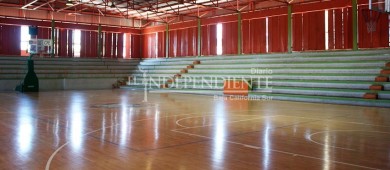 Acusan a Gobierno de BCS de querer "privatizar" cancha Manuel Gómez Jiménez 