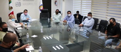 Logran profesores de “tiempo completo” acuerdo parcial: no termina la protesta, aseguran