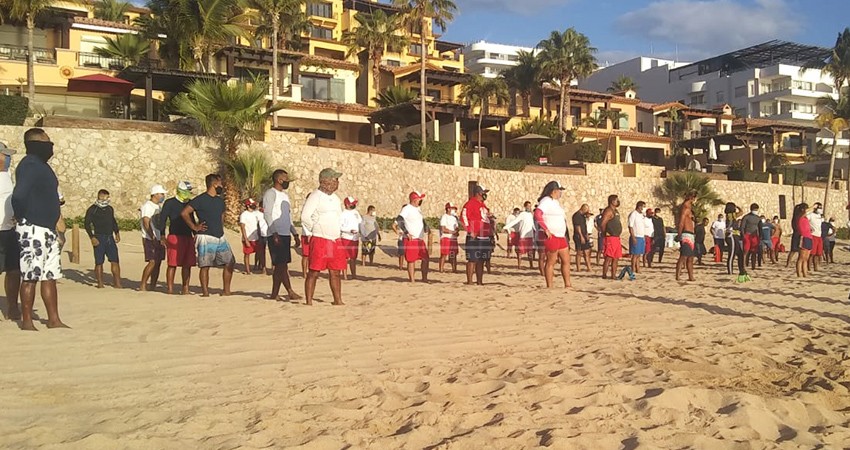 Los Cabos realiza seminario de rescate acuático 