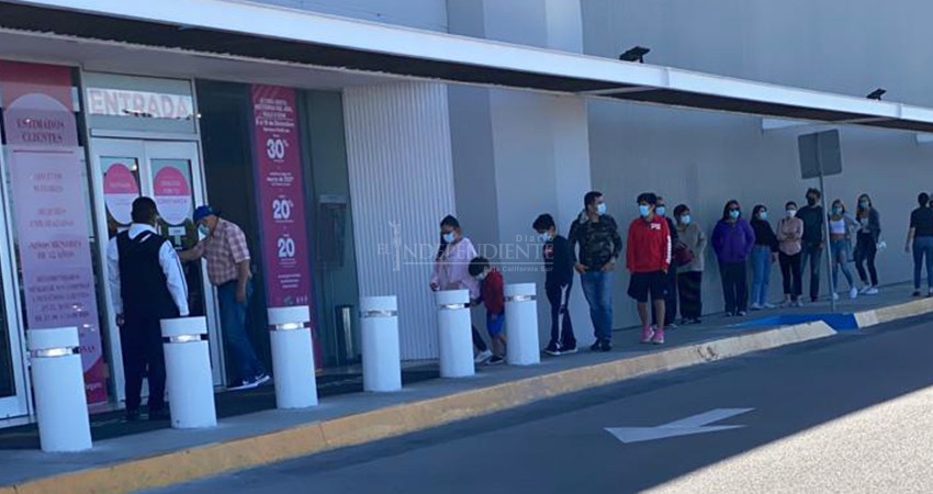 BCS a un paso de pasar a naranja en el semáforo: estos son los negocios que cerrarían