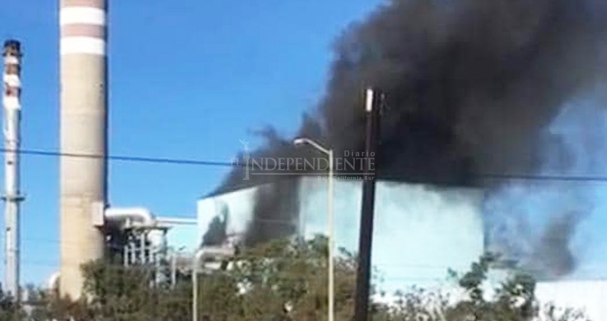 Se incendia termoeléctrica de San Carlos