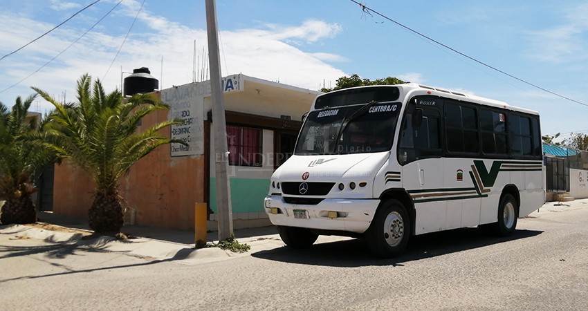 Proponen transportistas nueva ruta para colonia Gastelum en CSL