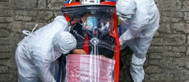 Muere una persona por Covid durante viaje en carretera