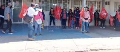 Querían saber qué pasó con su “apoyo alimentario” y les echaron a la policía