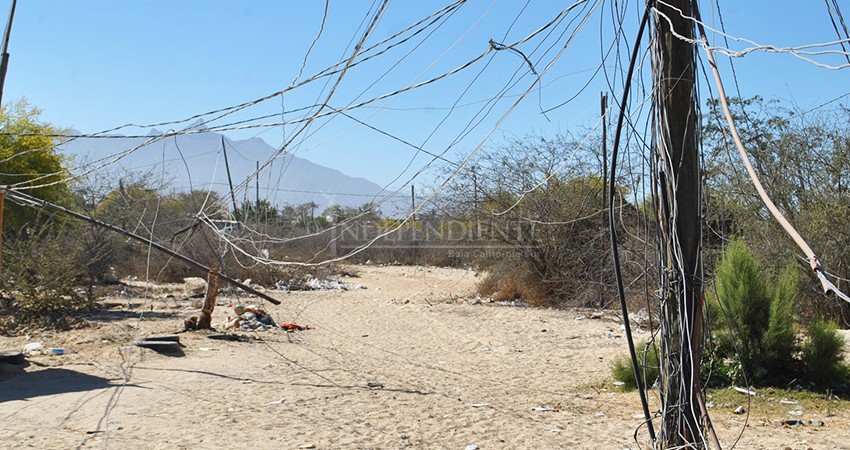 Se saturan tableros comunitarios de energía en La Ballena a causa de conexiones  