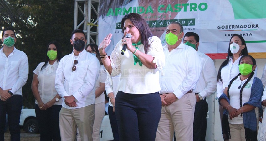 Advierte Armida Castro que podría inaugurar desalinizadora de Los Cabos como gobernadora 