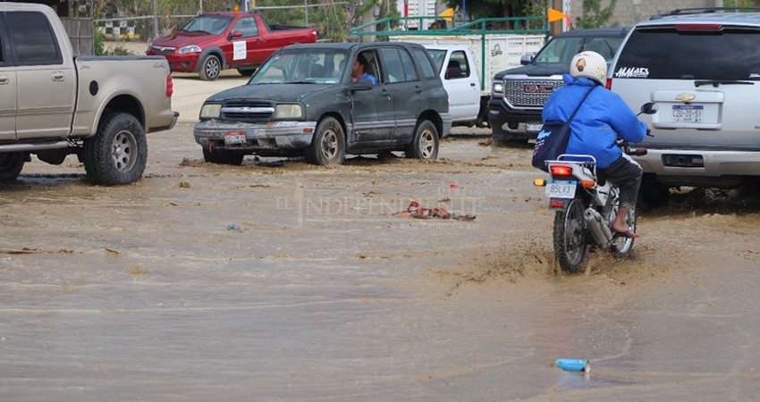 Canales de baja presión provocan escurrimientos en arroyos de SJC 