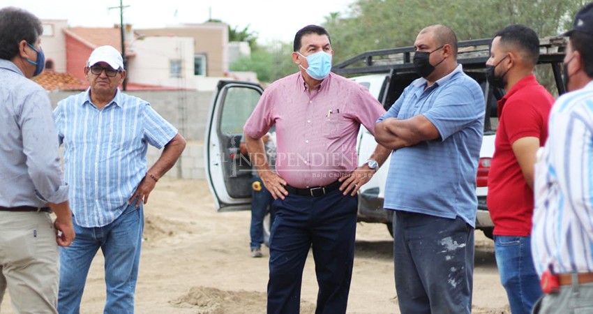 Supervisa el Alcalde de La Paz avances en las obras del parque El Manglito