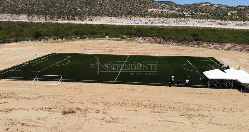 Entrega Alcalde Muñoz Álvarez la primera etapa de la Unidad Deportiva de Los Barriles