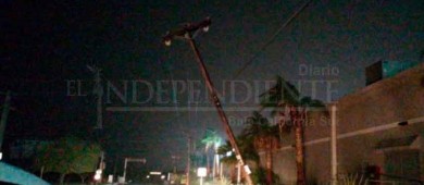 57% de usuarios sin energía eléctrica por Olaf; CFE ha restablecido el 24%