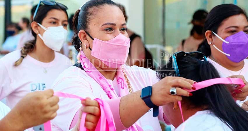 Con más de 500 participantes, celebran la "Carrera Rosa" en CSL