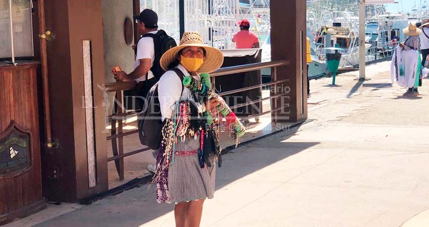 Regularizarán a vendedores ambulantes de El Medano