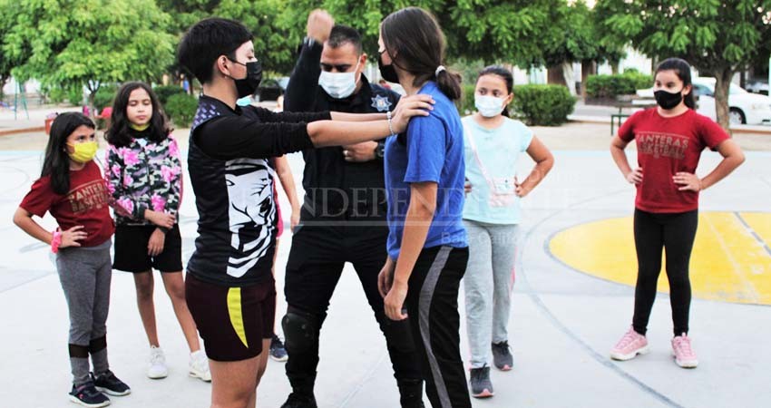 Imparte centro preventivo de la SSPE curso de defensa personal 