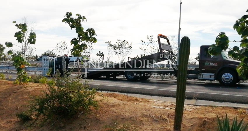 Necesario sancionar a empresas que manden a trabajadores de obra en camionetas a través del Corredor turístico: CCC