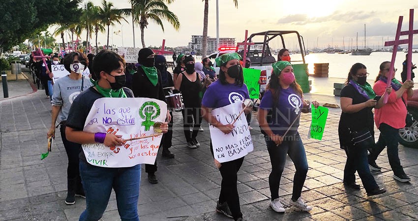 “Seguiremos hasta que les duelan más las muertes que los monumentos”: Colectivas