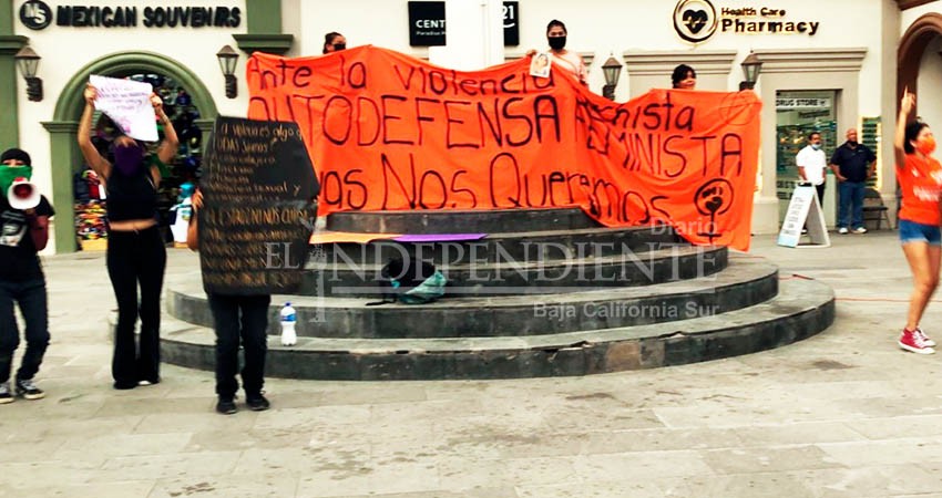 “Seguiremos hasta que les duelan más las muertes que los monumentos”: Colectivas