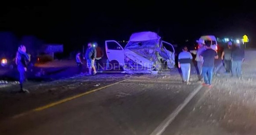 Tremendo accidente en Vizcaíno; chofer de vagoneta quedó prensado