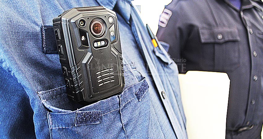De nueva cuenta entregan cámaras corporales a policías de La Paz 