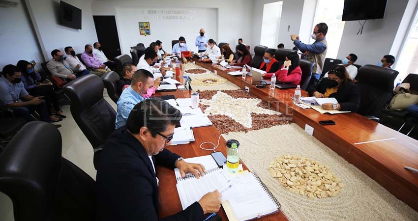 Discrepancia entre Cabildo y alcalde de Los Cabos por posibles cambios en el gabinete, tras comparecencias 