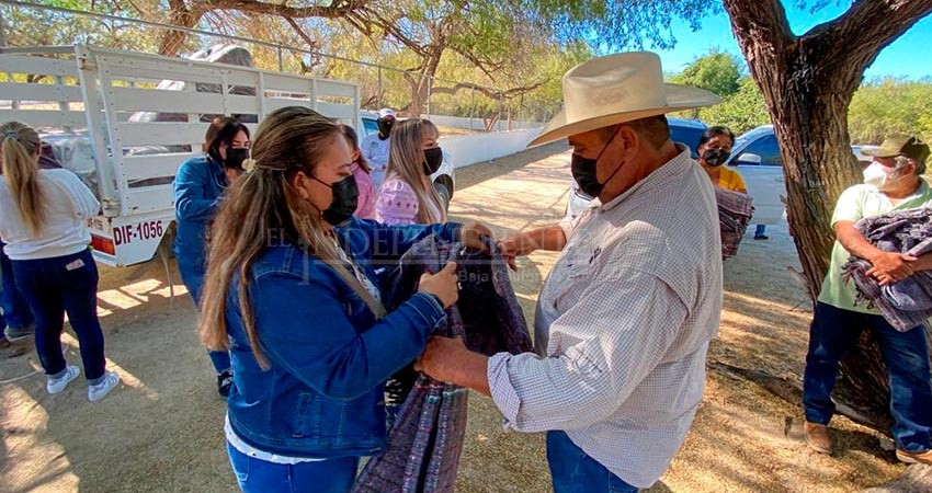 DIF Los Cabos arranca con brigadas especiales para cobijar a las familias de la zona rural  