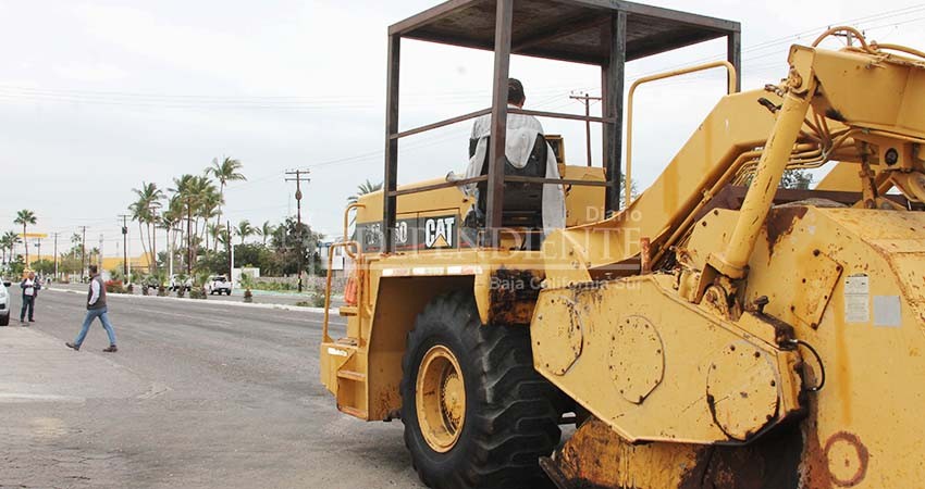 Prometen concluir en tiempo la reconstrucción de bulevar Forjadores 