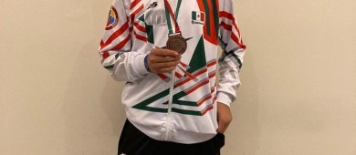 Karatecas sudcalifornianos regresan con buenos resultados de Acapulco