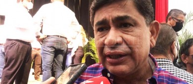 Preparan operativos para evitar ingreso a BCS de carros ilegales