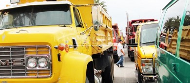 Revisión a fondo de padrón de transportes, demanda Pedro Enrique López