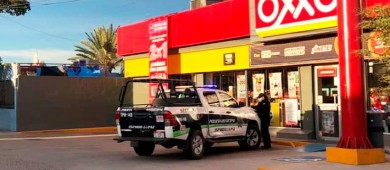 Desatados asaltantes de Oxxo´s; atracan tiendas del centro de La Paz y Santa Fe
