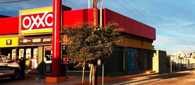 Desatados asaltantes de Oxxo´s; atracan tiendas del centro de La Paz y Santa Fe