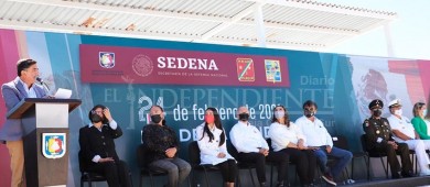 Con ceremonia cívica conmemoran el día de la bandera en BCS