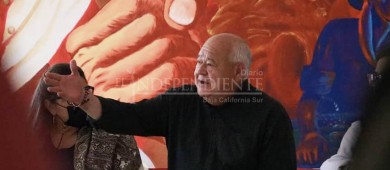 Visitan autoridades a habitantes de la comunidad de las barrancas, en Comondú