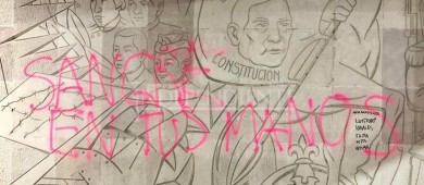 Omar Zavala: “Respetamos la lucha, aunque discrepamos de las formas”, luego de daños al palacio de gobierno por el 8M