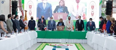 Preside rector de la UABCS primera sesión ordinaria de CUMex 2022