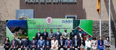 Preside rector de la UABCS primera sesión ordinaria de CUMex 2022