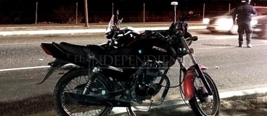“Bache”, causante de accidente de motociclista que resultó lesionado