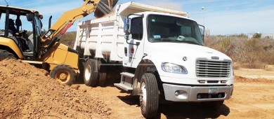 Trabaja Servicios Públicos en la rehabilitación de accesos a playas de Los Cabos