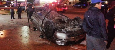 No hacer alto, no guardar distancia e invasión de carril, principales causas de accidentes en La Paz