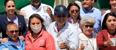 Congresistas de BCS visitas planta desaladora de CSL, previo a la autorización de su ampliación